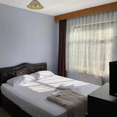 Feyzan Апарт-отель *